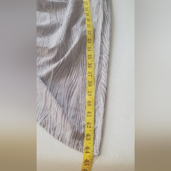 Wavy Striped Print Cami Dress. 🌴 - Picture 4 of 7